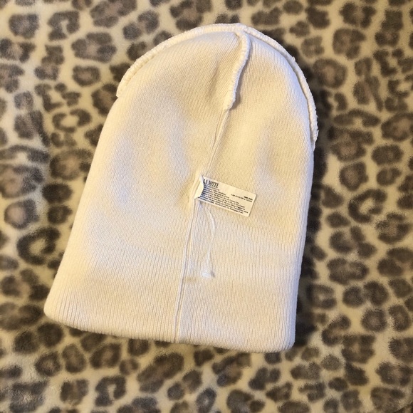 LIKE NEW Brkln La Notte Beanie White - Picture 4 of 6